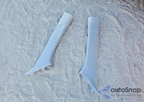 2018 Chevrolet Equinox Lt из США, поврежденный, VIN 2GNAXKEX7J6321132